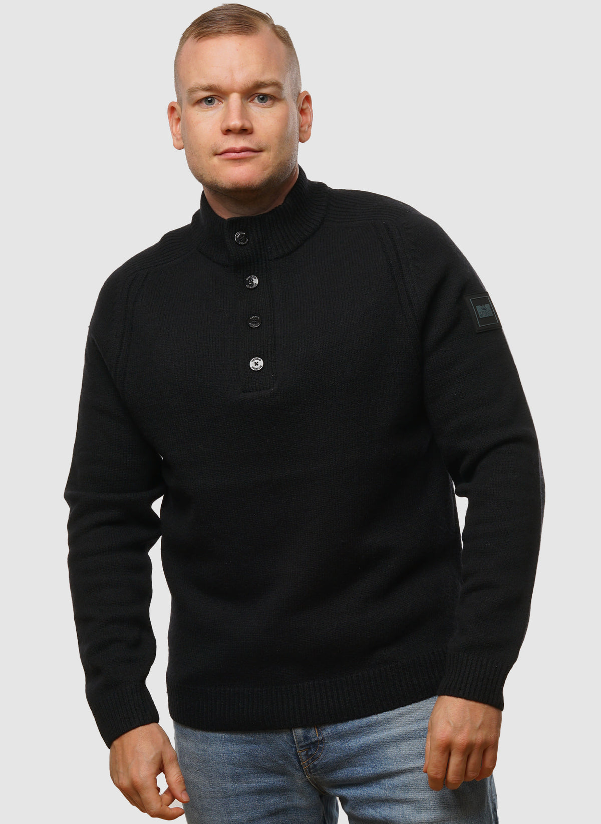 Castillos Knitted Quarter Neck - Black