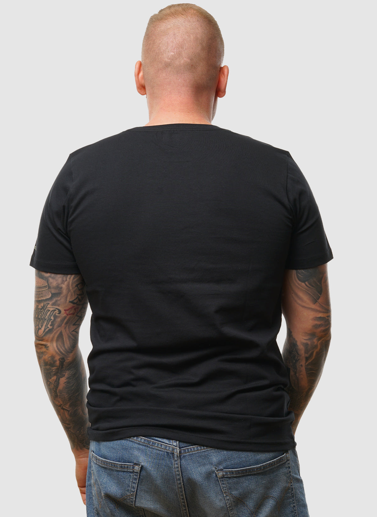 CSC Seasonal Logo T-Shirt - Black/Arid