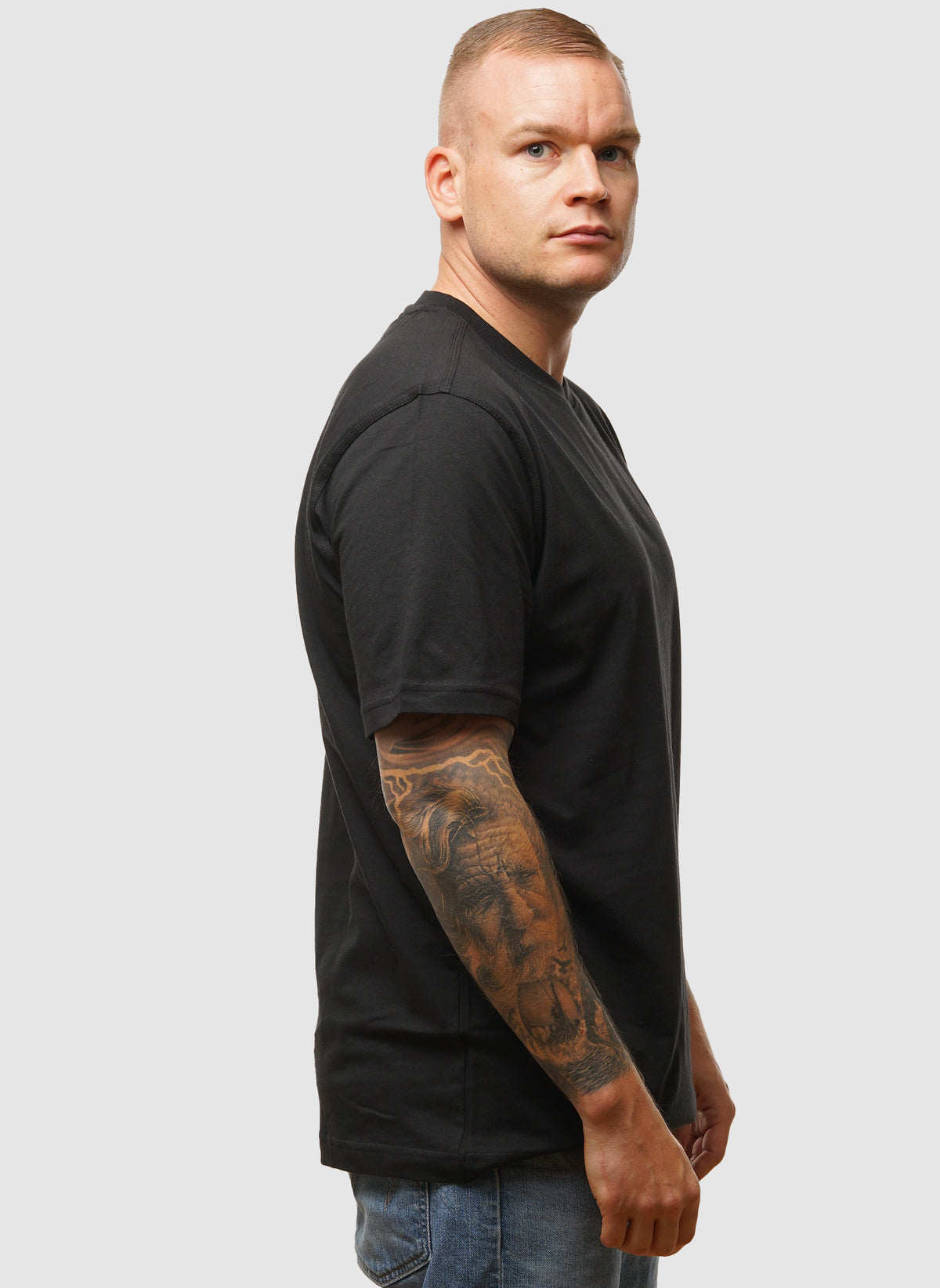 Adidas Essentials T-Shirt - Black