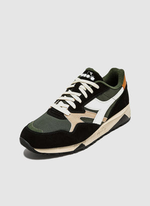 Diadora N902 - Verde Kombu/Black