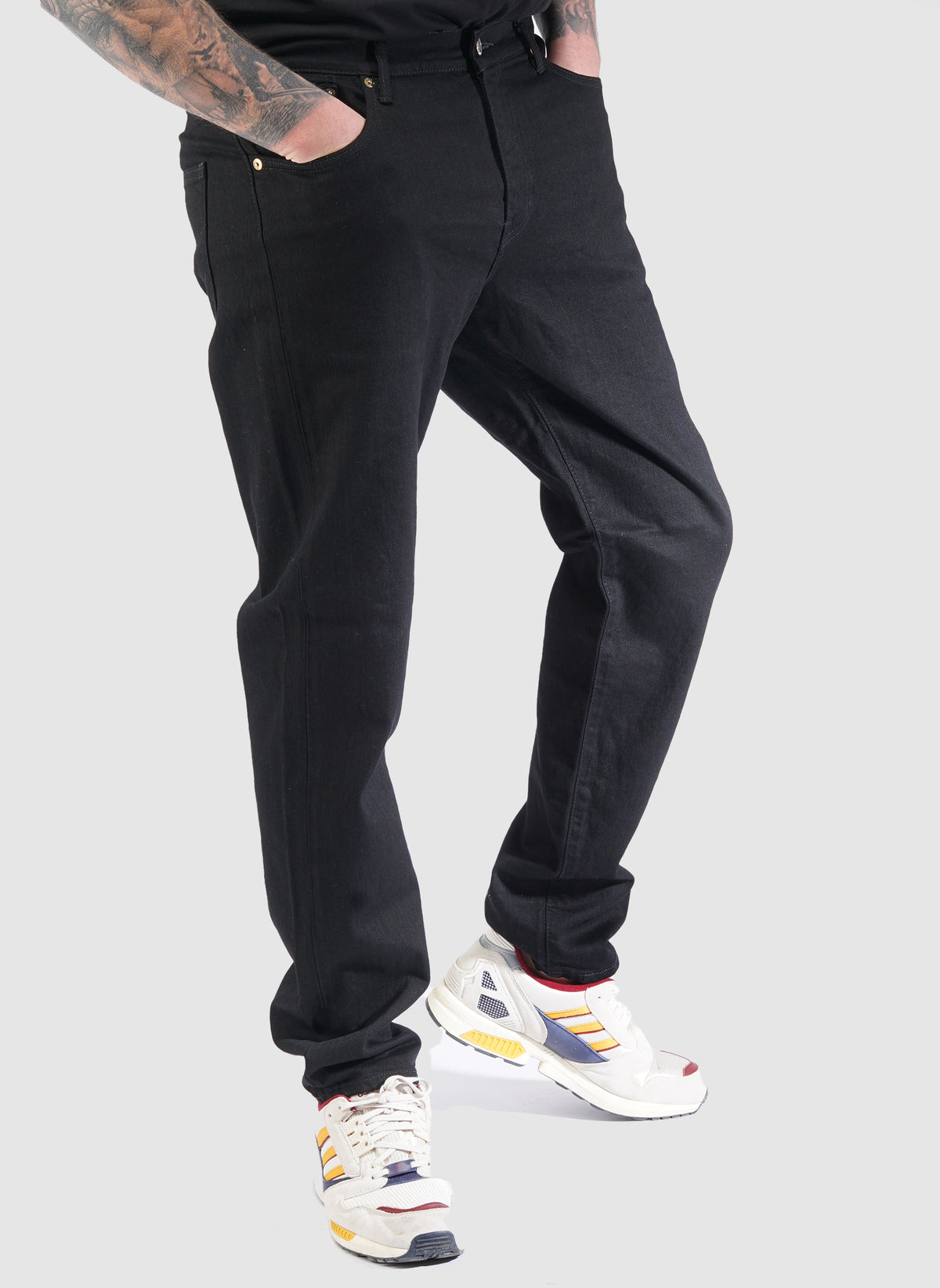 Regular Tapered Stretch Denim - Black Rinsed