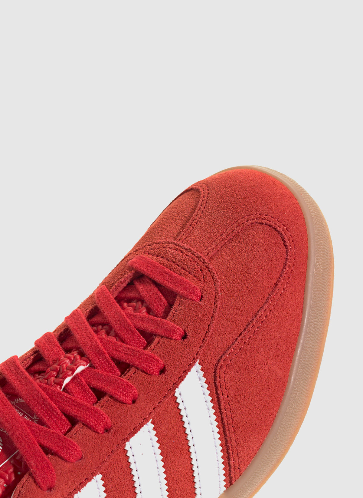 Gazelle Indoor - Better Scarlet/Cloud White