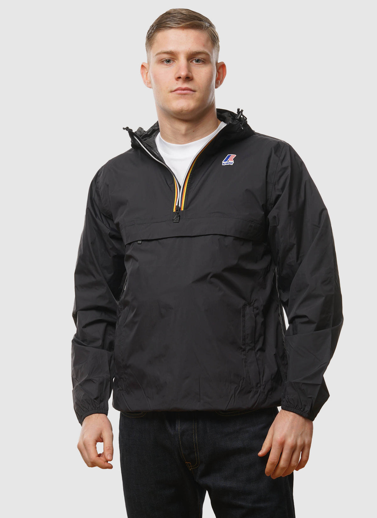 Le Vrai 4.0. Leon Halfzip Windbreaker - Black Pure