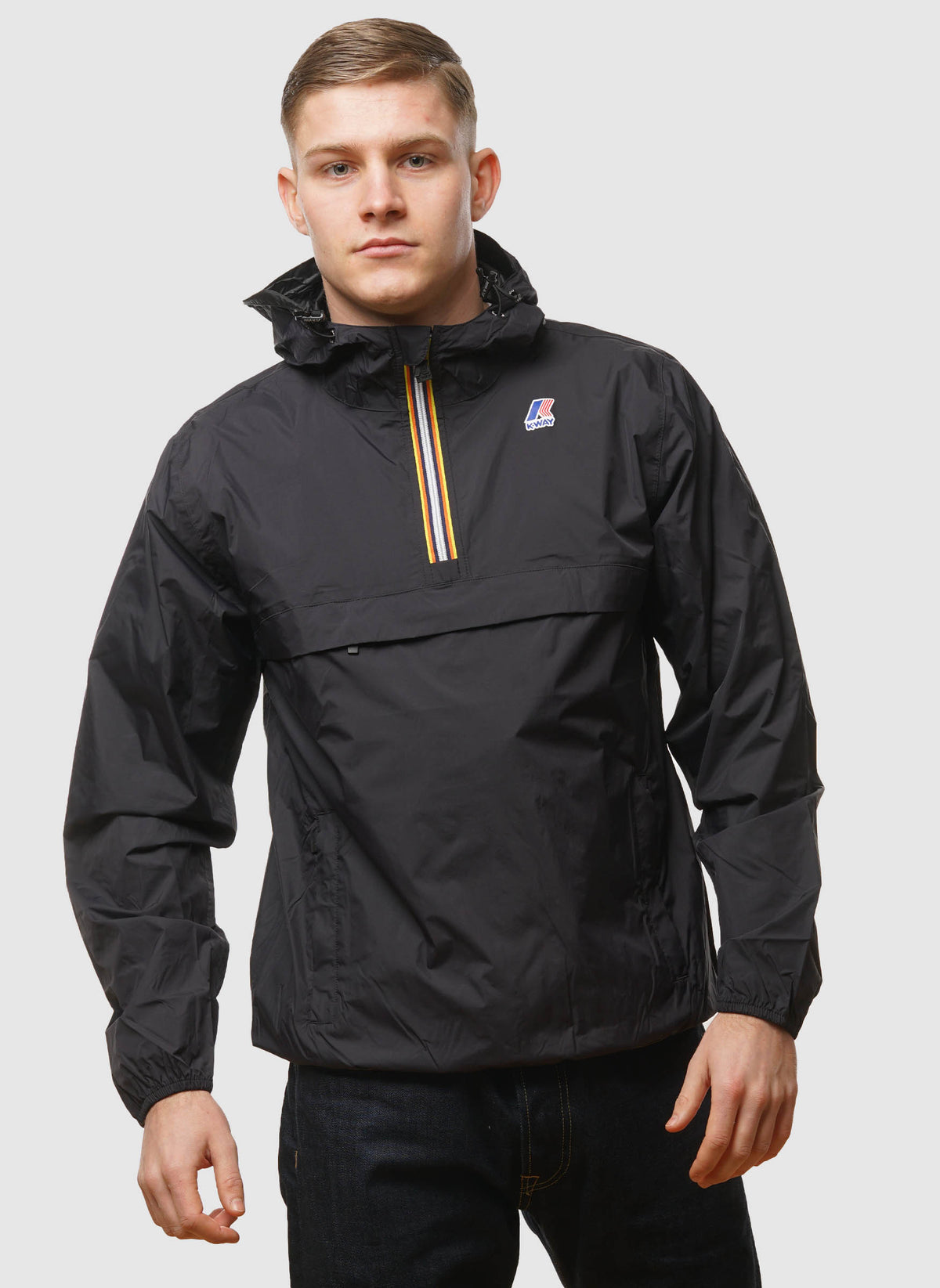 Le Vrai 4.0. Leon Halfzip Windbreaker - Black Pure