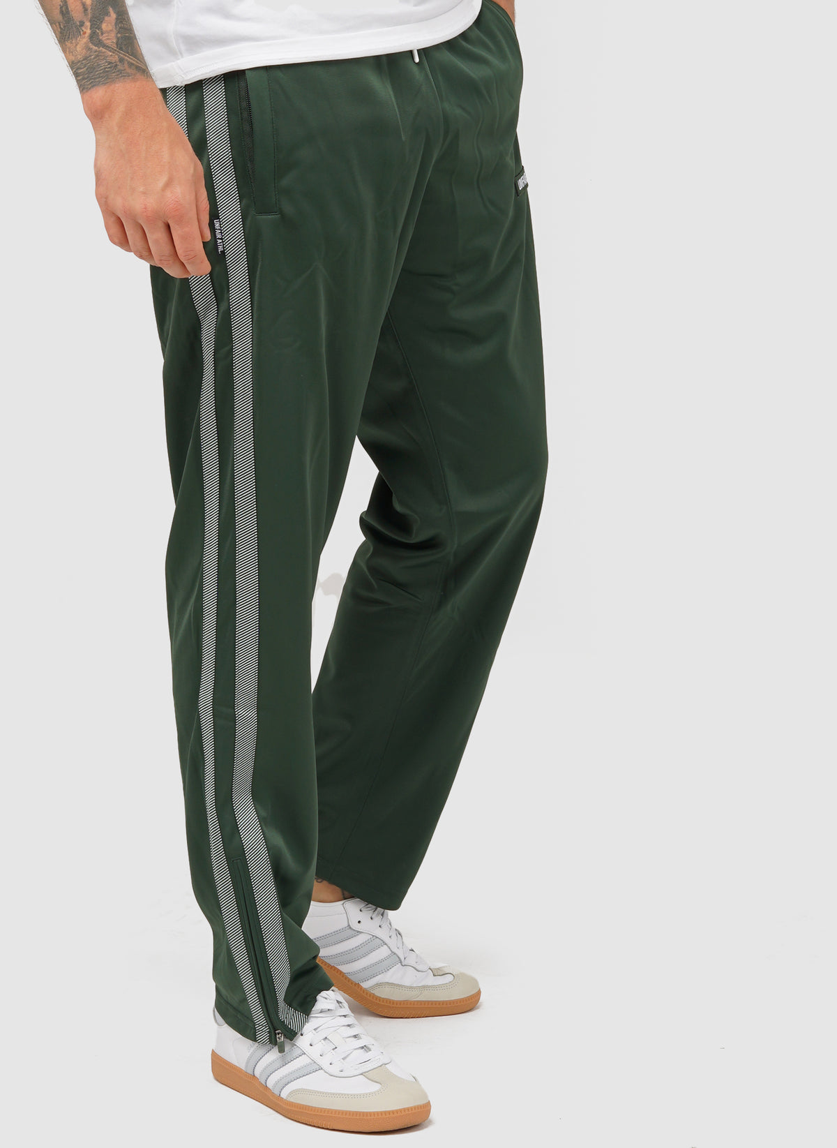 DMWU Trackpants Evolution  - Green Striped