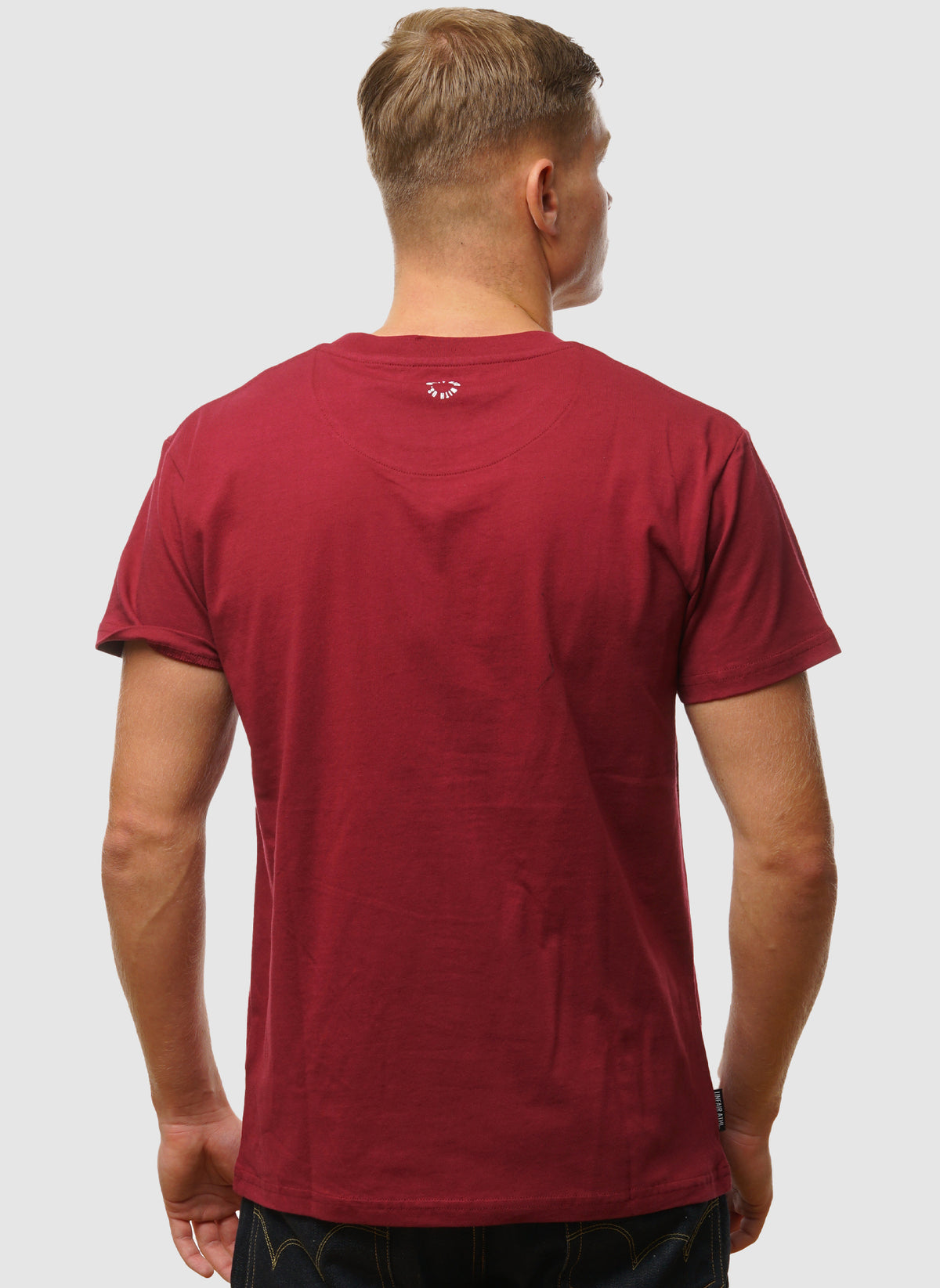 Classic Label Outlines T-Shirt - Burgundy