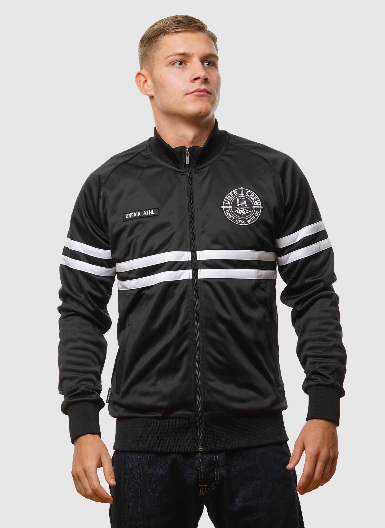 DMWU Tracktop - Black