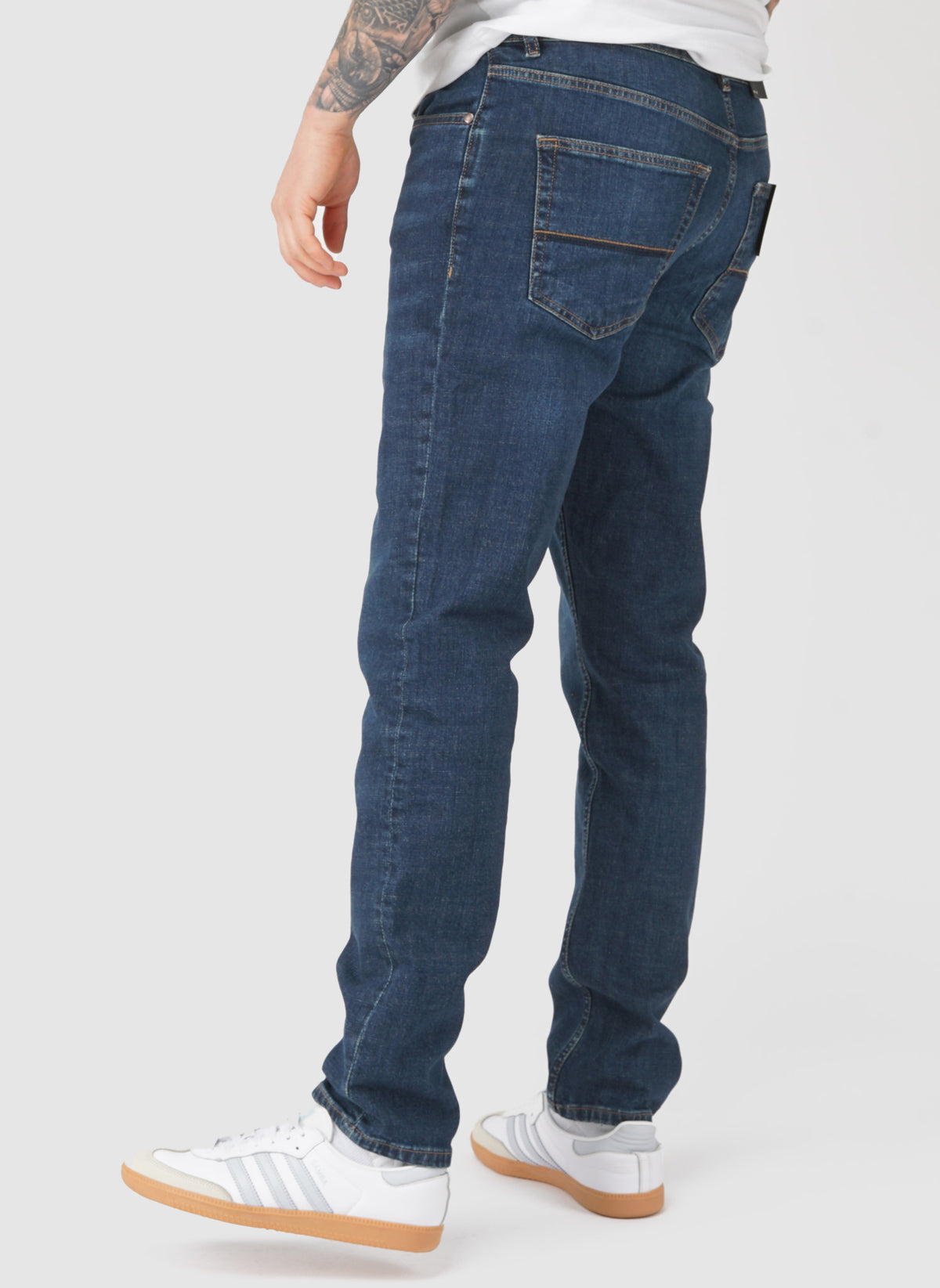 Tapered Fit Jeans - Dark Vintage